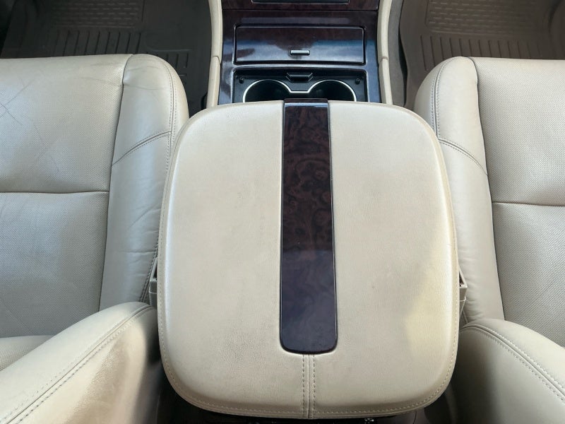 2011 Cadillac Escalade EXT Premium