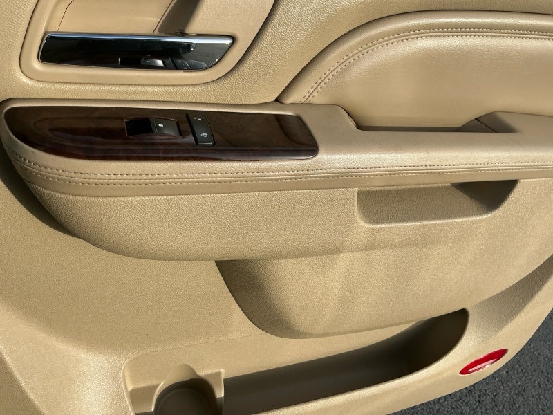 2011 Cadillac Escalade EXT Premium