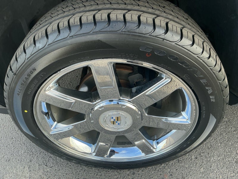 2011 Cadillac Escalade EXT Premium