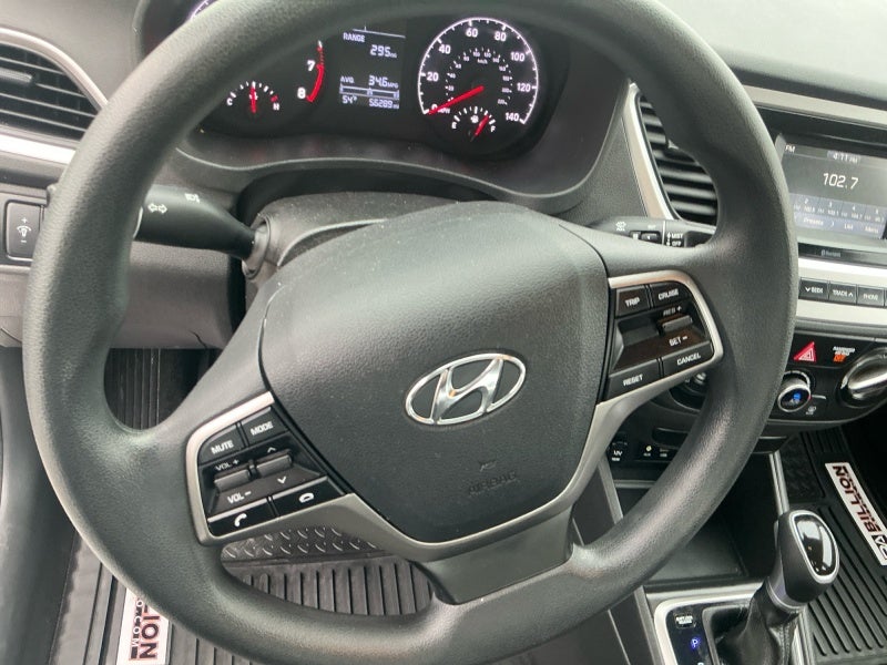 2022 Hyundai Accent SE