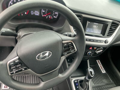 2022 Hyundai Accent SE