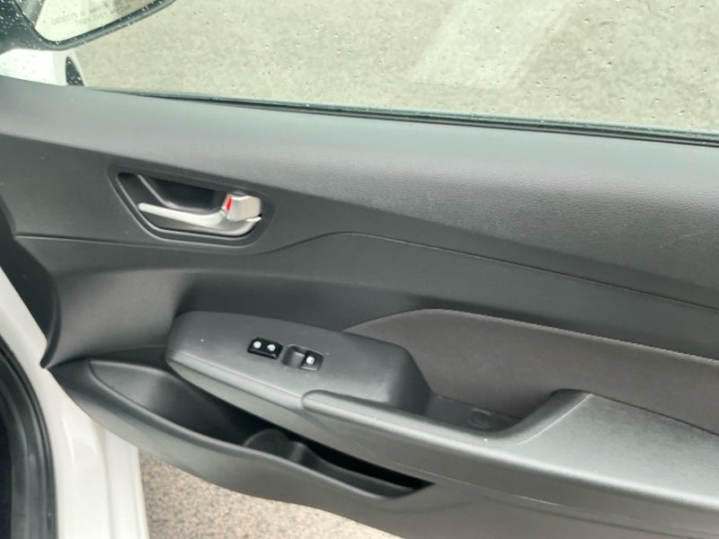 2022 Hyundai Accent SE