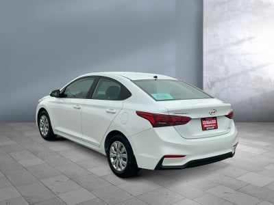2022 Hyundai Accent SE