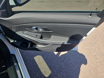 2024 BMW 3 Series 330i xDrive