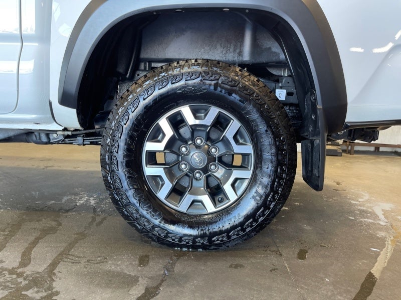 2022 Toyota Tacoma 4WD SR