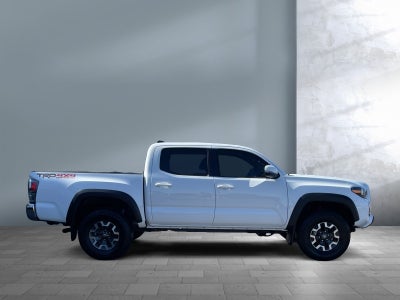 2022 Toyota Tacoma 4WD SR