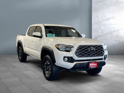 2022 Toyota Tacoma 4WD SR