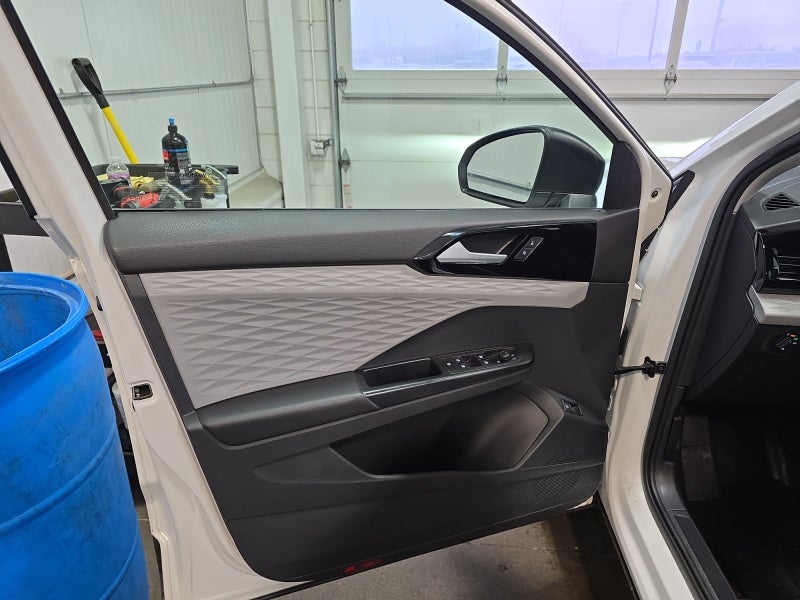 2023 Volkswagen Taos S