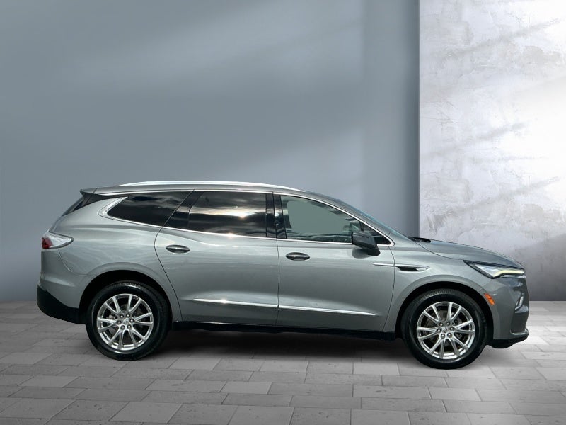 2023 Buick Enclave Premium