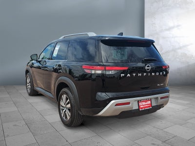 2025 Nissan Pathfinder SL