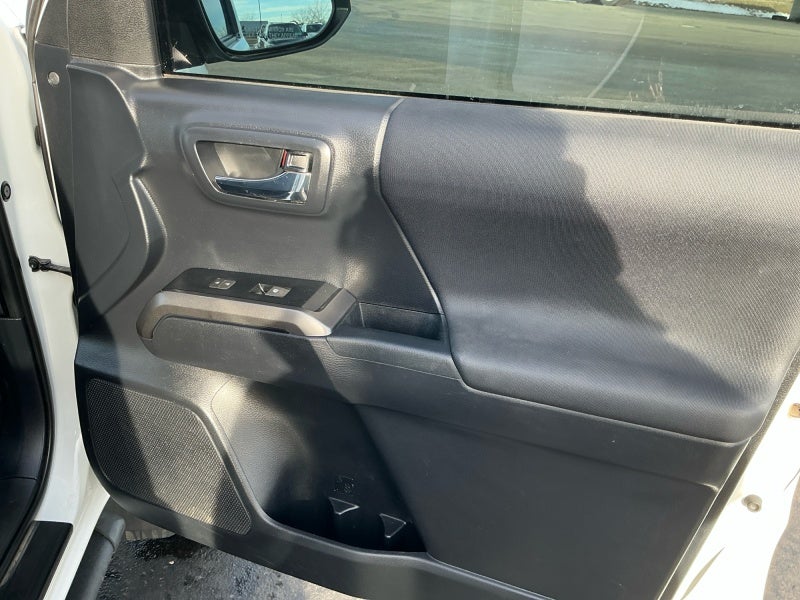 2019 Toyota Tacoma 4WD SR