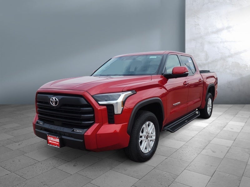 2022 Toyota Tundra 4WD SR5
