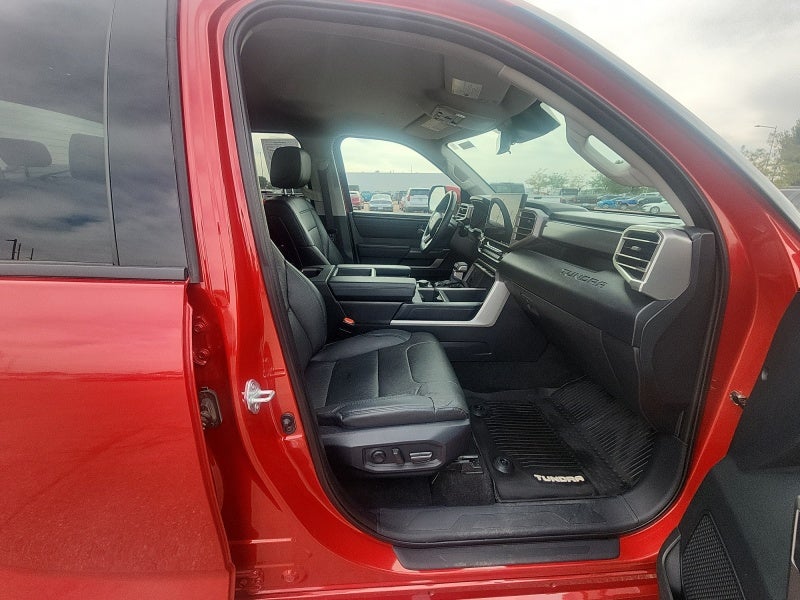 2022 Toyota Tundra 4WD SR5