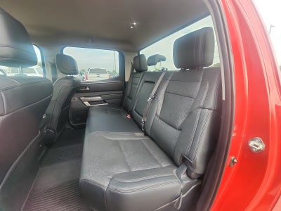 2022 Toyota Tundra 4WD SR5