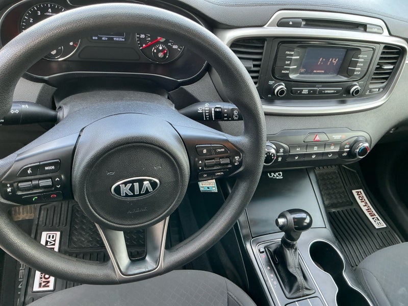 2016 Kia Sorento LX