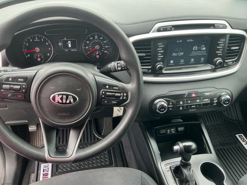 2018 Kia Sorento LX