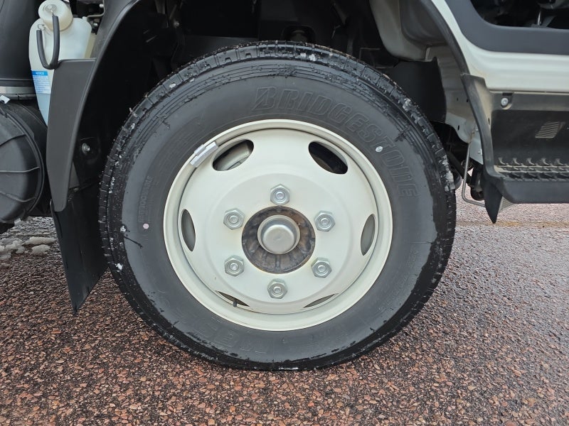 2023 Chevrolet Low Cab Forward 5500 XD NA