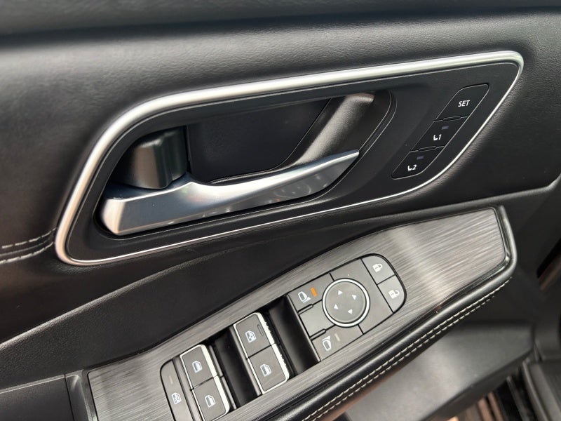 2024 Nissan Rogue Platinum