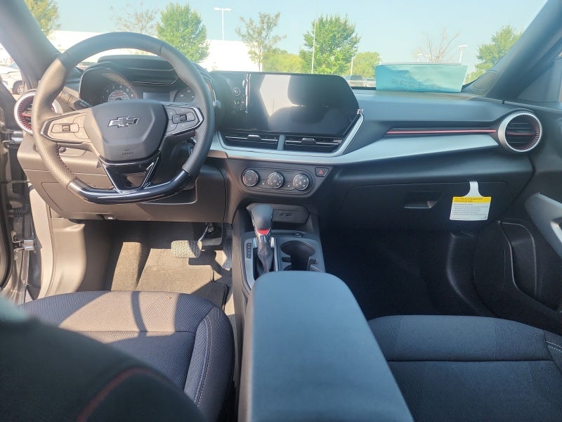2026 Chevrolet Trax RS - Photo 13