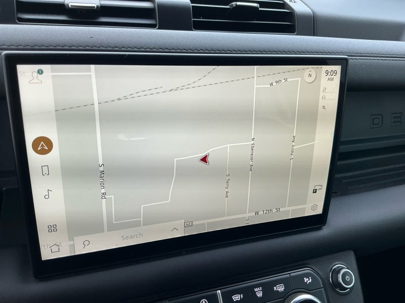 2024 Land Rover Defender X-Dynamic SE