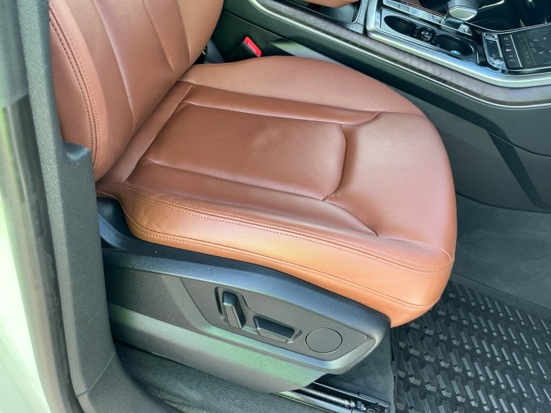 2022 Audi Q8 Premium