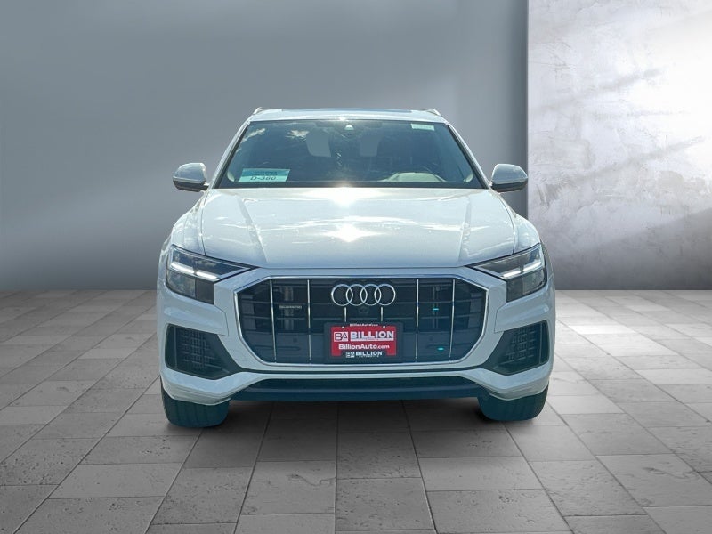 2022 Audi Q8 Premium