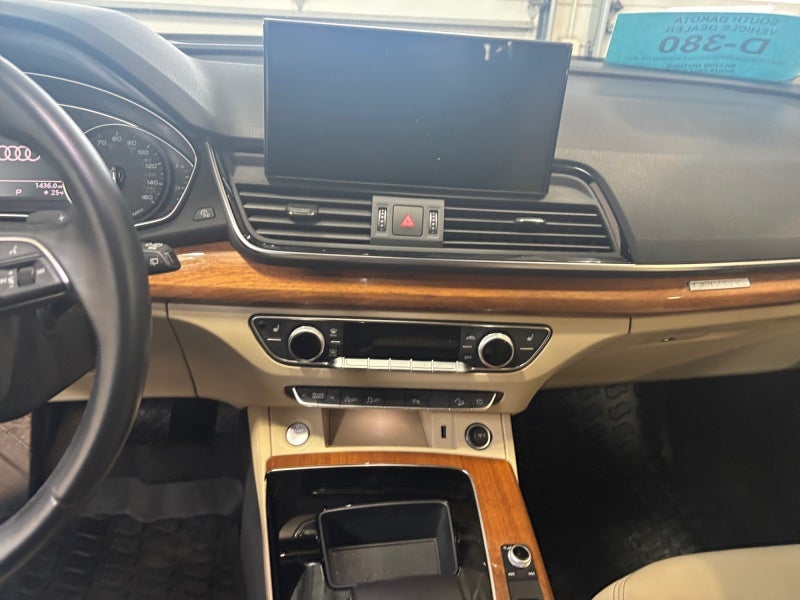 2022 Audi Q5 S line Premium