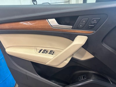 2022 Audi Q5 S line Premium