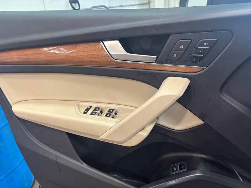 2022 Audi Q5 S line Premium