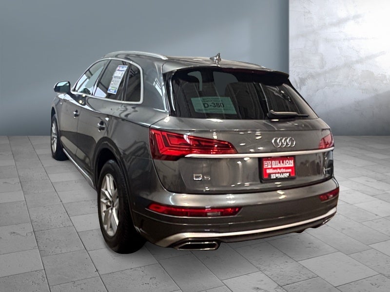 2022 Audi Q5 S line Premium