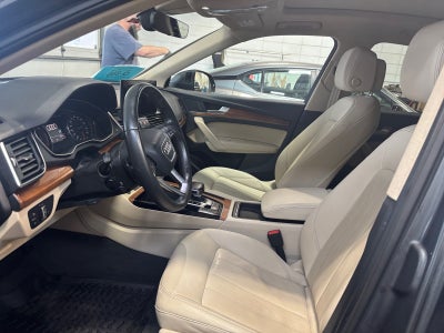 2022 Audi Q5 S line Premium