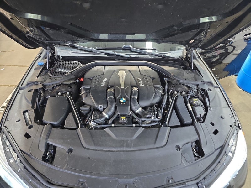 2016 BMW 7 Series 750i xDrive