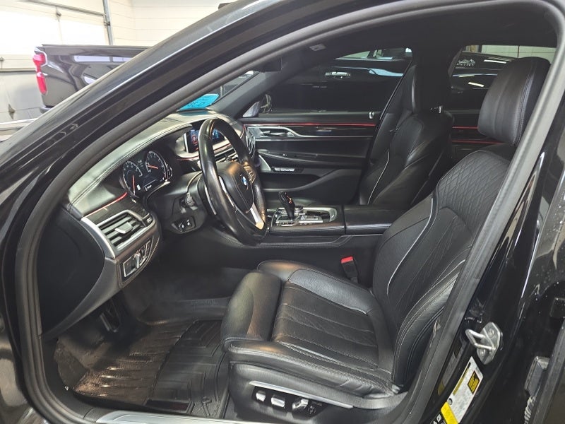 2016 BMW 7 Series 750i xDrive