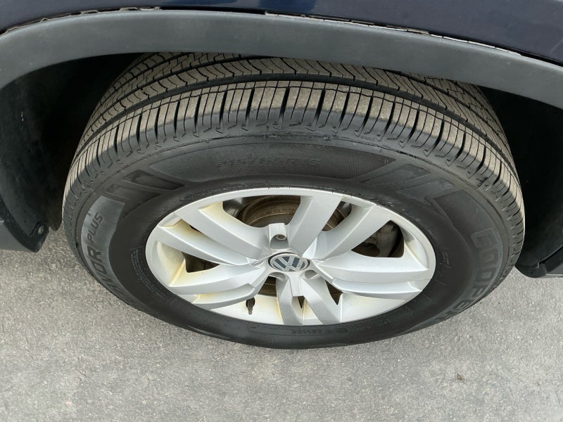 2013 Volkswagen Tiguan S
